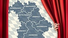Bühne mit rotem Vorhang, der von einer Hand aufgezogen wird, im Hintergrund eine Bayernkarte | Bild: colourbox.com; Montage: BR