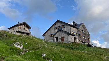 Kraftplatz zwischen schroffen Felsen | Bild: BR; Georg Bayerle