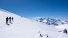 Weißes Gold und schneeweiße Steine im einsamen Binntal | Bild: BR; Folkert Lenz