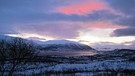 Rosa Wolken über Tromsoe | Bild: BR/Andreas Pehl