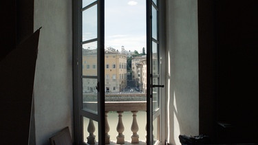 Das Museum liegt auf verschiedene Gebäude verteilt mitten in Florenz. | Bild: BR/ZDF/zero one film GmbH/Johann Feindt