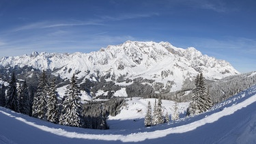 Durch den Pinzgau · Vom Rauriser Tal zum Hochkönig /  Hochkönig, Skigebiet Ski Amade, Mühlbach am Hochkönig,  | Bild: picture-alliance/dpa/Wolfgang Weinhäupl