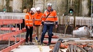 Kontrolle auf einer Baustelle | Bild: BR