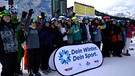 Gewinnerklasse aus Niedersachsen beim Skikurs in Garmisch-Partenkirchen | Bild: BR