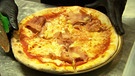 Pizza Hawaii  | Bild: BR