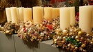 Goldene Luxus-Adventskränze | Bild: BR