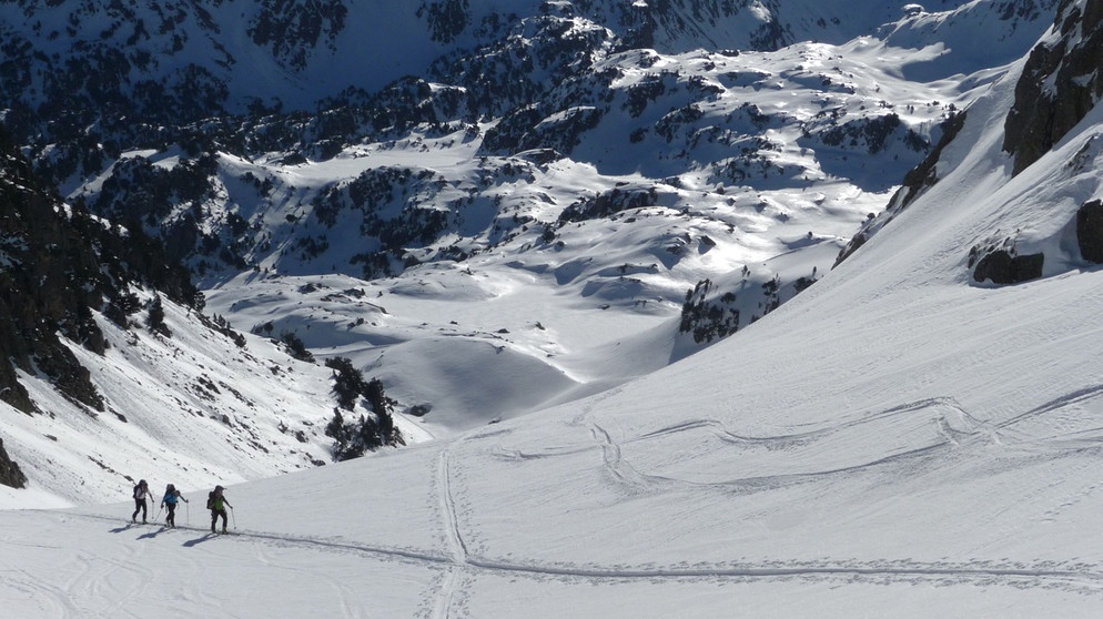 Skitourenwoche in den Pyrenäen | Bild: Georg Bayerle