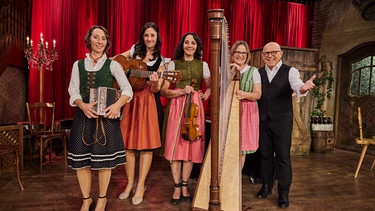 Das Damenquartett Auf d'Sait'n aus dem oberbayerischen Moosburg an der Isar reizen in dieser Folge wieder enorm die Lachmuskeln. | Bild: ©BR 2024 / Foto: Philipp Thurmaier