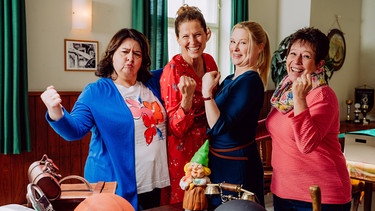 Die Lansinger Landfrauen - von links: Monika (Christine Reimer), Annalena (Heidrun Gärtner), Vera (Sybille Waury) und Erika (Veronika Geißler). | Bild: BR/Nadya Jakobs