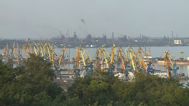 Der Hafen von Mariupol | Bild: BR