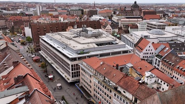 Stadt kann Kaufhof-Gebäude in Nürnberg kaufen – und dann? | Bild: BR