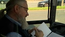 Der "schreibende Busfahrer" aus Nürnberg | Bild: BR