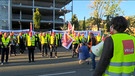 Busfahrer beim Streik. | Bild: BR