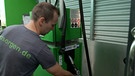 Kraftstoff HVO100 an der Tankstelle. | Bild: BR