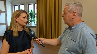 Gesundheitsministerin Judith Gerlach im Interview. | Bild: BR