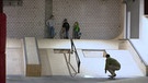 Skater in der Skatehalle "The Hub" | Bild: BR