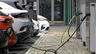 E-Auto-Parkplätze | Bild: BR