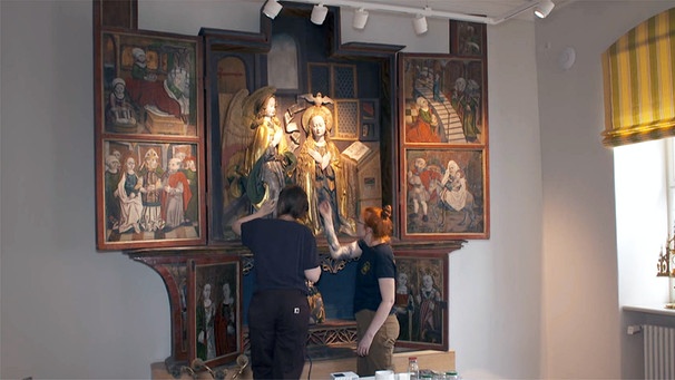 Restauration in einer Kirche | Bild: BR