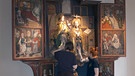 Restauration in einer Kirche | Bild: BR