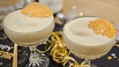 Champagnerschaumsuppe mit Parmesanchips | Bild: BR