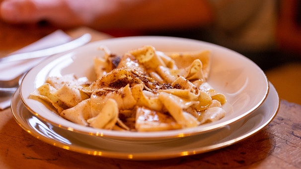 Bandnudeln aus Sauerteig | Bild: BR/André Goerschel