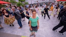 Susanne Delp von der Stadtbibliothek Rosenheim - Mitinitiatorin von "Rosenheim tanzt"  | Bild: BR/André Goerschel