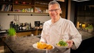 Schnitzelprofi Markus Brunner, Chefkoch im Wiener Restaurant Figlmüller | Bild: BR/André Goerschel