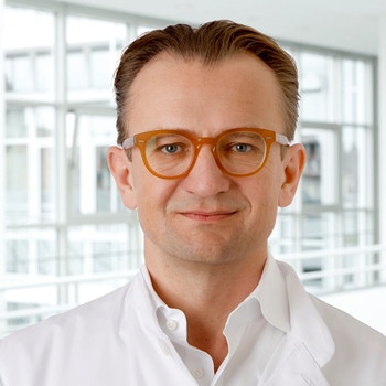 Prof. Dr. med. Markus Krane, Direktor der Klinik für Herz- und Gefäßchirurgie, Deutsches Herzzentrum München | Bild: Deutsches Herzzentrum München