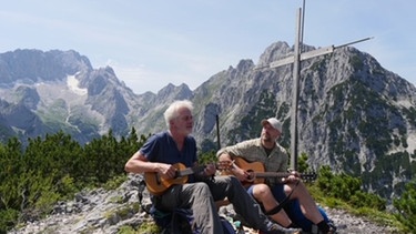 Werner Schmidbauer mit Stephan Zinner. | Bild: BR/Werner Schmidbauer