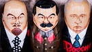 Vladimir Lenin, Joseph Stalin, Vladimir Putin in einem Souvenier Shop.  | Bild: picture alliance / Sipa USA | SOPA Images