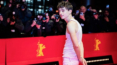 Timothee Chalamet, Schauspieler, kommt bei der Berlinale zur Premiere seines Films «A Complete Unknown». Der Film läuft im Rahmen der «Berlinale Special Gala». Die 75. Internationalen Filmfestspiele Berlin finden vom 13. bis 23. Februar 2025 statt.
| Bild: picture alliance/dpa | Christoph Soeder