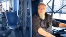 Busfahrer Peter Hagl im Dienst  | Bild: BR/Robin Köhler