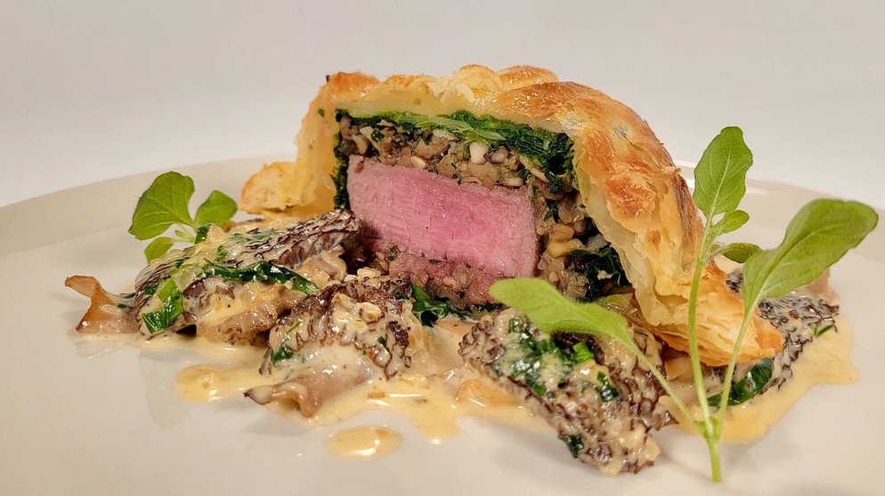 Filet Wellington mit Morcheln. | Bild: BR/Kathrin Lindauer