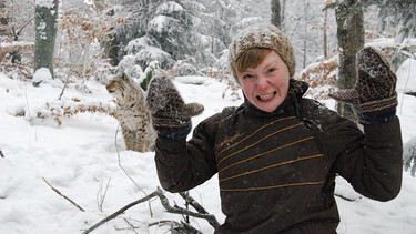 Paula und der Luchs im Schnee | Bild: BR | Text und Bild Medienproduktion GmbH & Co. KG