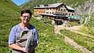 Seit 50 Jahren verbringt Gabi Braxmair ihre Sommer auf der Kemptner Hütte in den Allgäuer Hochalpen. Ein Leben am Berg wie ein Bund fürs Leben. | Bild: BR / Georg Bayerle