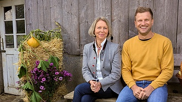 Christine Schneider und Florian Kienast zum 60. Geburtstag von Unser Land. | Bild: BR/Andrea Mittlmeier