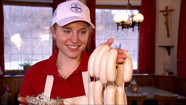 Die Weißwurst selbstgemacht: Metzgermeisterin & Ex-Weißwurstkönigin Elisabeth Schadl zeigt ihr Handwerk - Tradition trifft Leidenschaft! | Bild: Bayerischer Rundfunk 2025