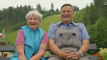 Fichtelgebirge: Gaststätten- und Liftbetreiber Lotte und Hermann Nickl aus Warmensteinach | Bild: BR