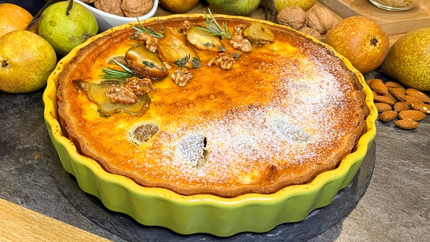 Download: Birnen-Walnuss-Tarte mit Vanilleeis | Rezepte | Wir in Bayern ...