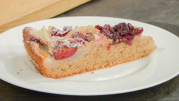 Birnen-Zwetschgen-Tarte mit Cranberrys | Bild: Wir in Bayern