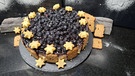 Blaubeer-Spekulatius-Torte | Bild: Wir in Bayern