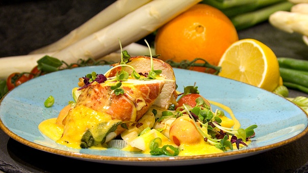 Hähnchen-Saltimbocca mit Frühlingsgemüse und Orangen-Hollandaise | Bild: BR