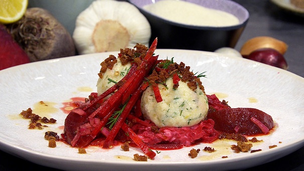 Grießknödel mit Rote Bete und Brotschmelze | Bild: BR