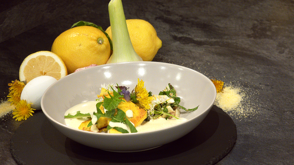 Gebratene Polenta-Eckerl mit steirischem Röhrlsalat und Löwenzahnschaum | Bild: BR