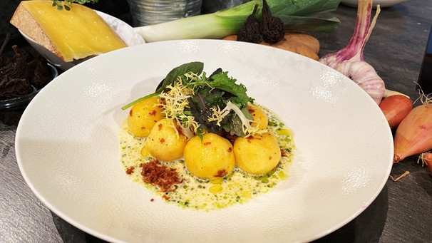 Gefüllte Gnocchi mit Lauch und Kletzen | Bild: BR