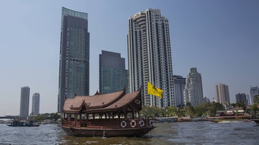 alpha-demokratie - Thailand - Bangkok, City, Saphan Taksin | Bild: picture-alliance/dpa