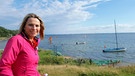 Moderatorin Andrea Grießmann erkundet die Insel Fehmarn. | Bild: WDR/Anja Koenzen