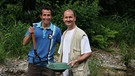 Willi mit Goldwäscher Dr. Markus Schade in Thüringen. | Bild: BR/megaherz gmbh