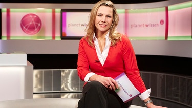 Die Moderatorin Andrea Grießmann. | Bild: BR/WDR/Claus Langer