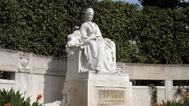 Denkmal der Kaiserin Elisabeth (Sissi) im Volksgarten. | Bild: BR/SWR/Kreisel